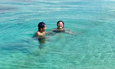 Romantic sunset beach tour ,Afternoon snorkeling in crystal-clear waters of Labuan Bajo