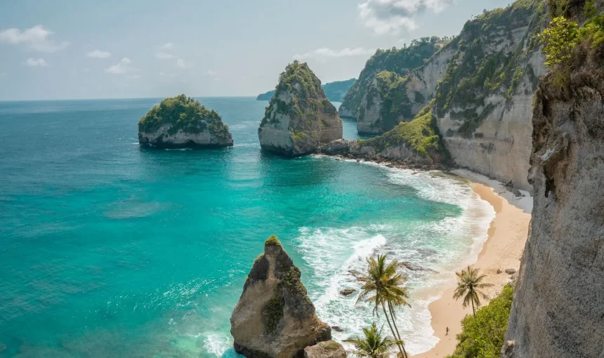 Escape to East Indonesia: A Guide to Flores Island’s Best Adventures