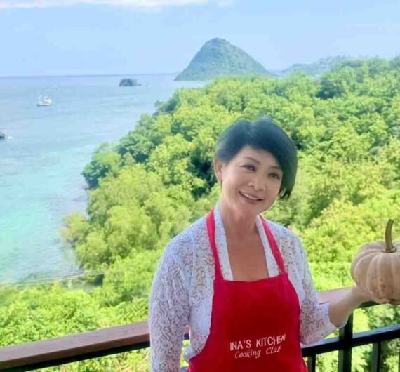 Local chef hosting cooking class with sea view at Villa Lantai Labuan Bajo Indonesia